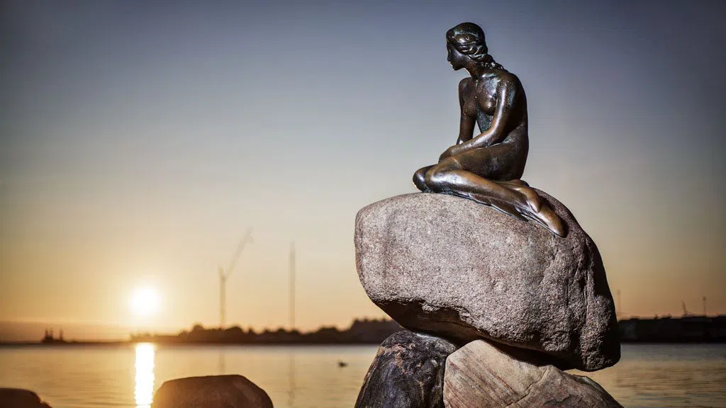 The Little Mermaid (Den lille Havfrue), Langelinie, Copenhagen